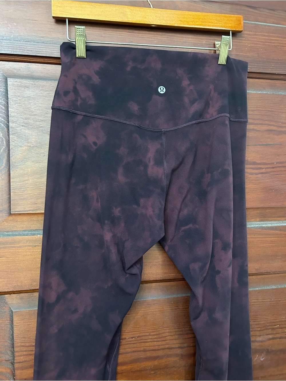 Lululemon Align High-Rise Leggings in Cassis Diamond Dye - Picture 6 of 11